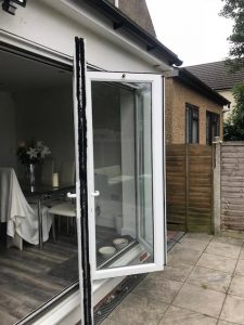 Bifolding repair romford london locksmith
