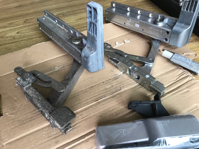 Replacement Siegenia Parts