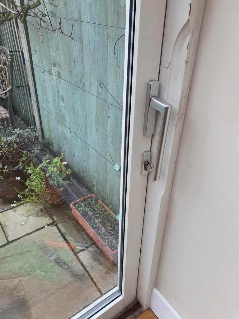 Wooden Lift and Slide Handle